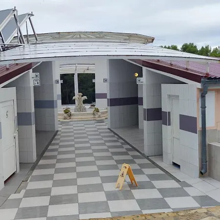 Fm Mobile - Oaza Mira, キャンプ場 *