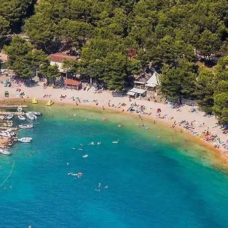 Fm Mobile - Oaza Mira, 营地