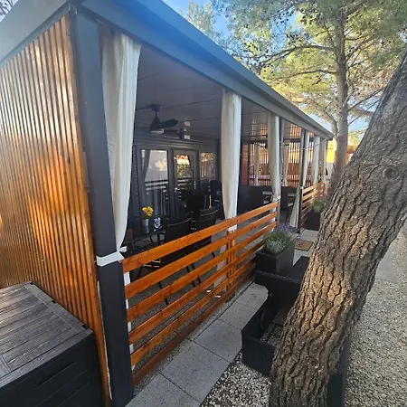 Kamp Fm Mobile - Oaza Mira,