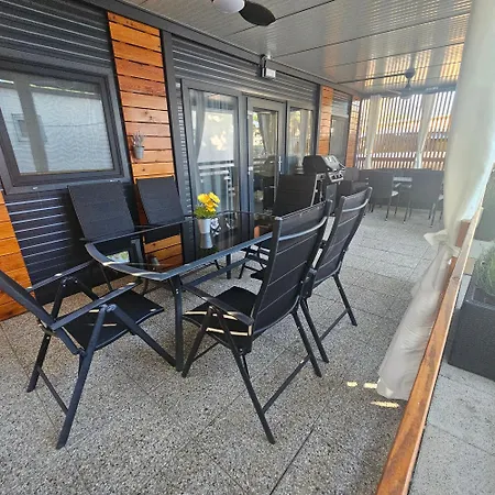 Fm Mobile - Oaza Mira, 营地 *